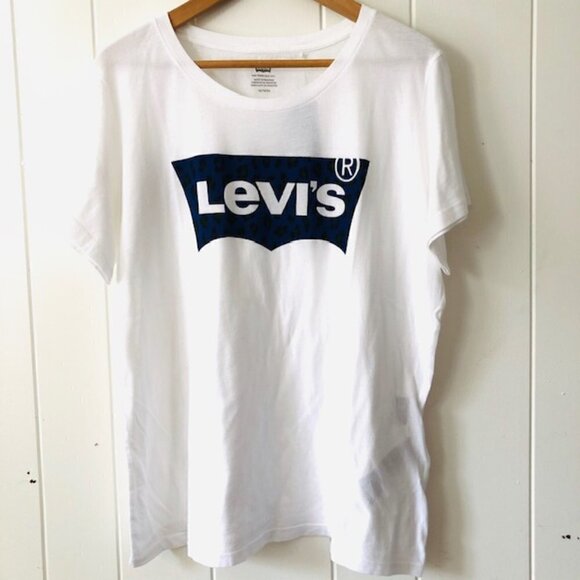 Levis Womens White T-Shirt Leopard Batwing Logo 1X - Picture 5 of 11
